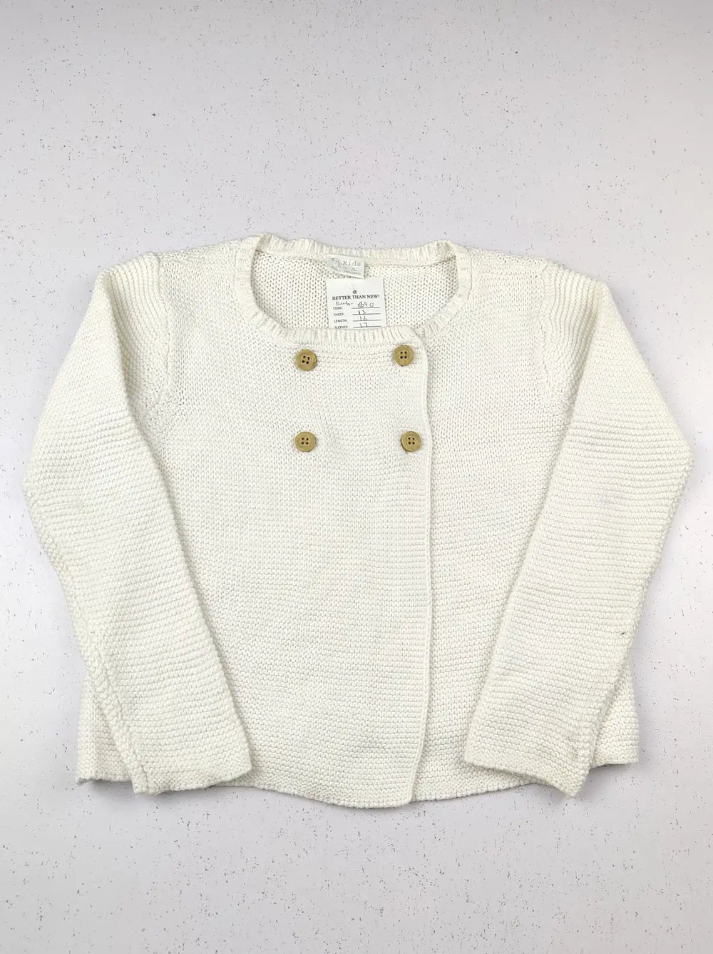 Buy online pre-used pre-loved 100% authentic & Original branded F&F (KWG-5640) available in Pakistan. Top international brands avilable.