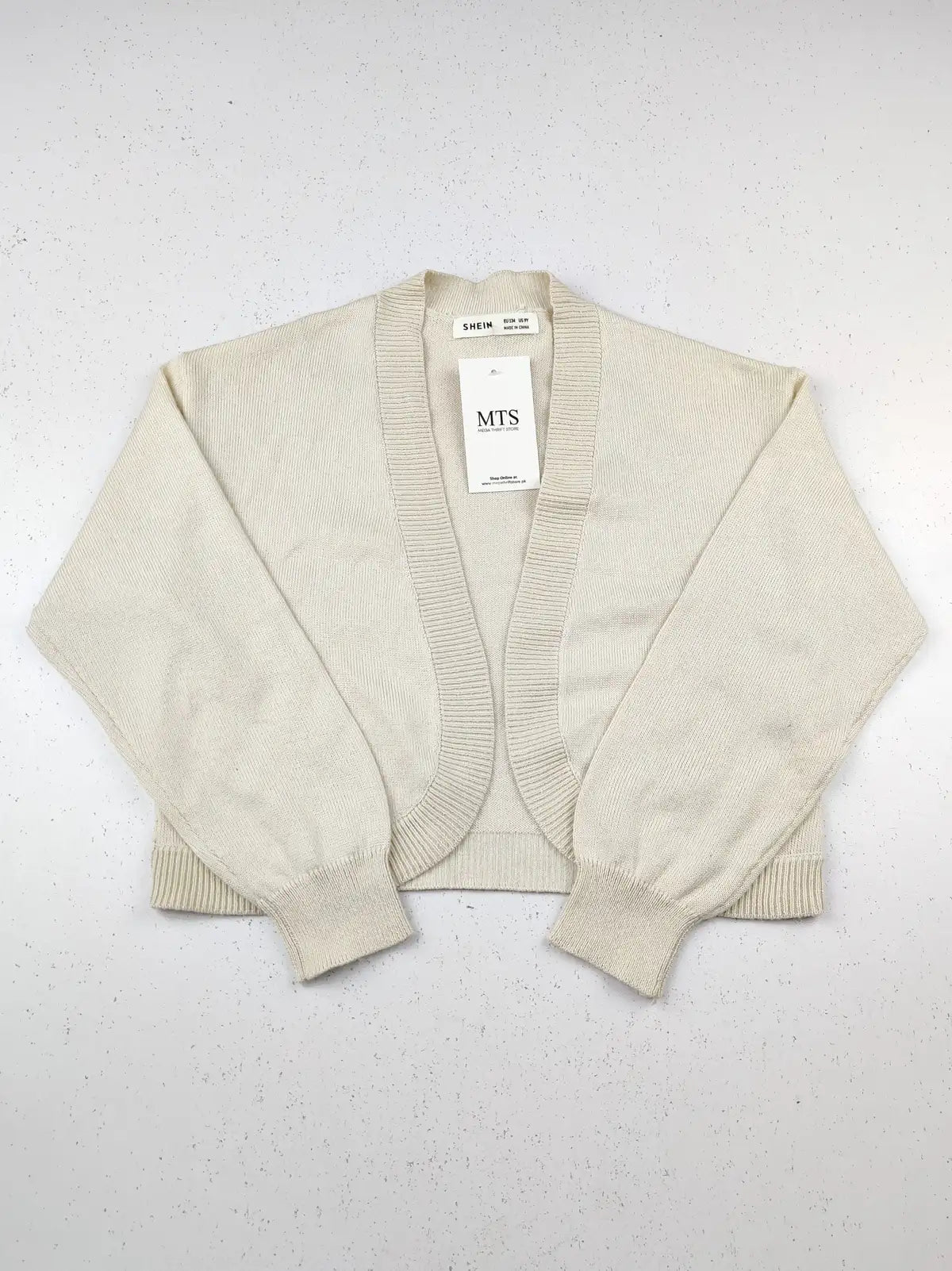 Buy online pre-used pre-loved 100% authentic & Original branded Shein (KWG-5705) available in Pakistan. Top international brands avilable.