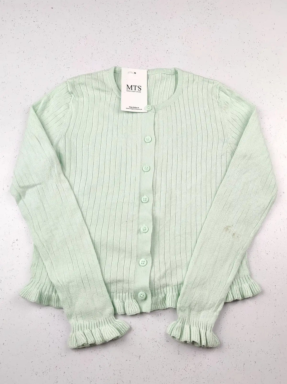 Buy online pre-used pre-loved 100% authentic & Original branded Dunnes Stores (KWG-5733) available in Pakistan. Top international brands avilable.