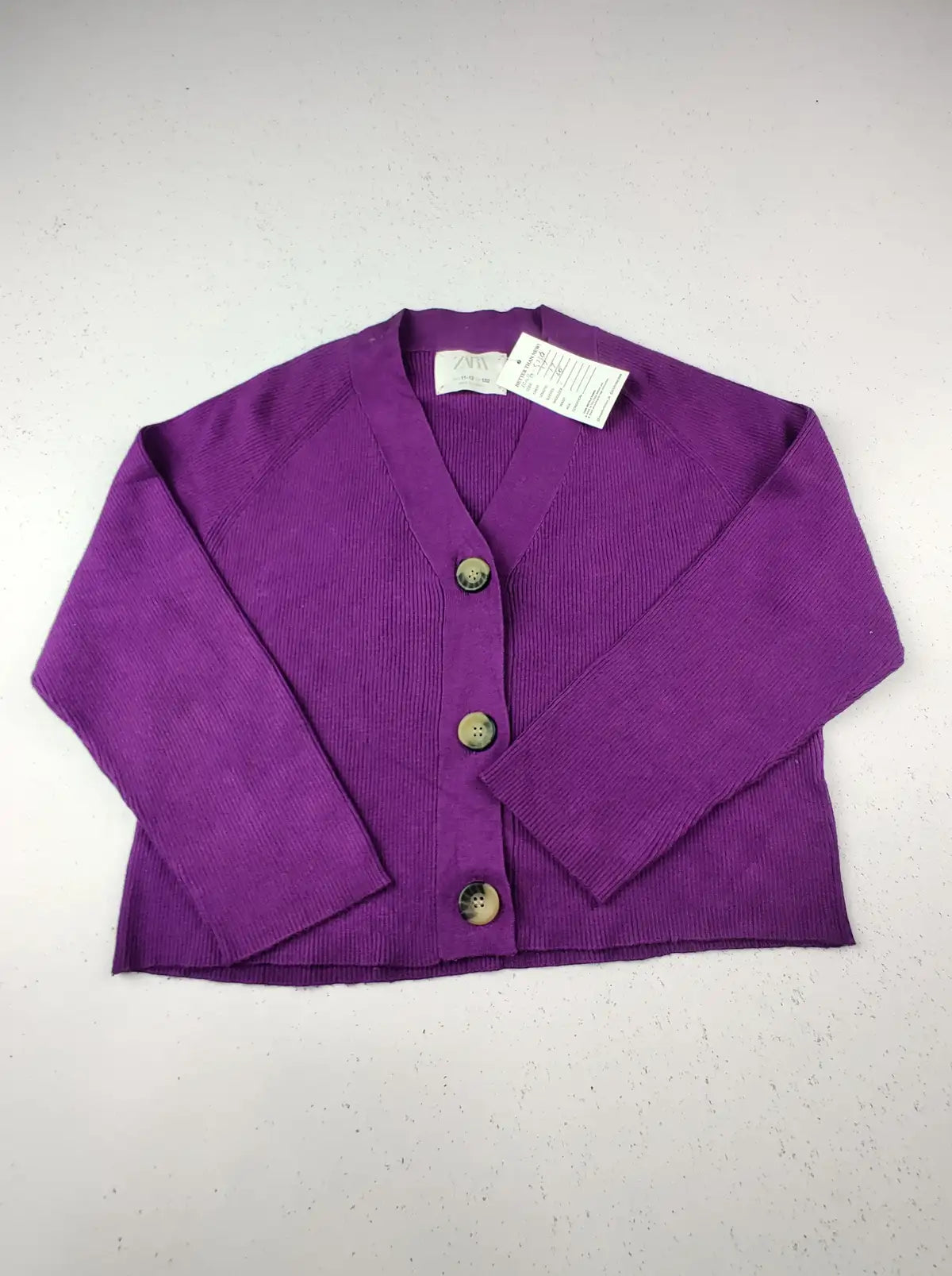 Buy online pre-used pre-loved 100% authentic & Original branded Zara (KWG-5736) available in Pakistan. Top international brands avilable.