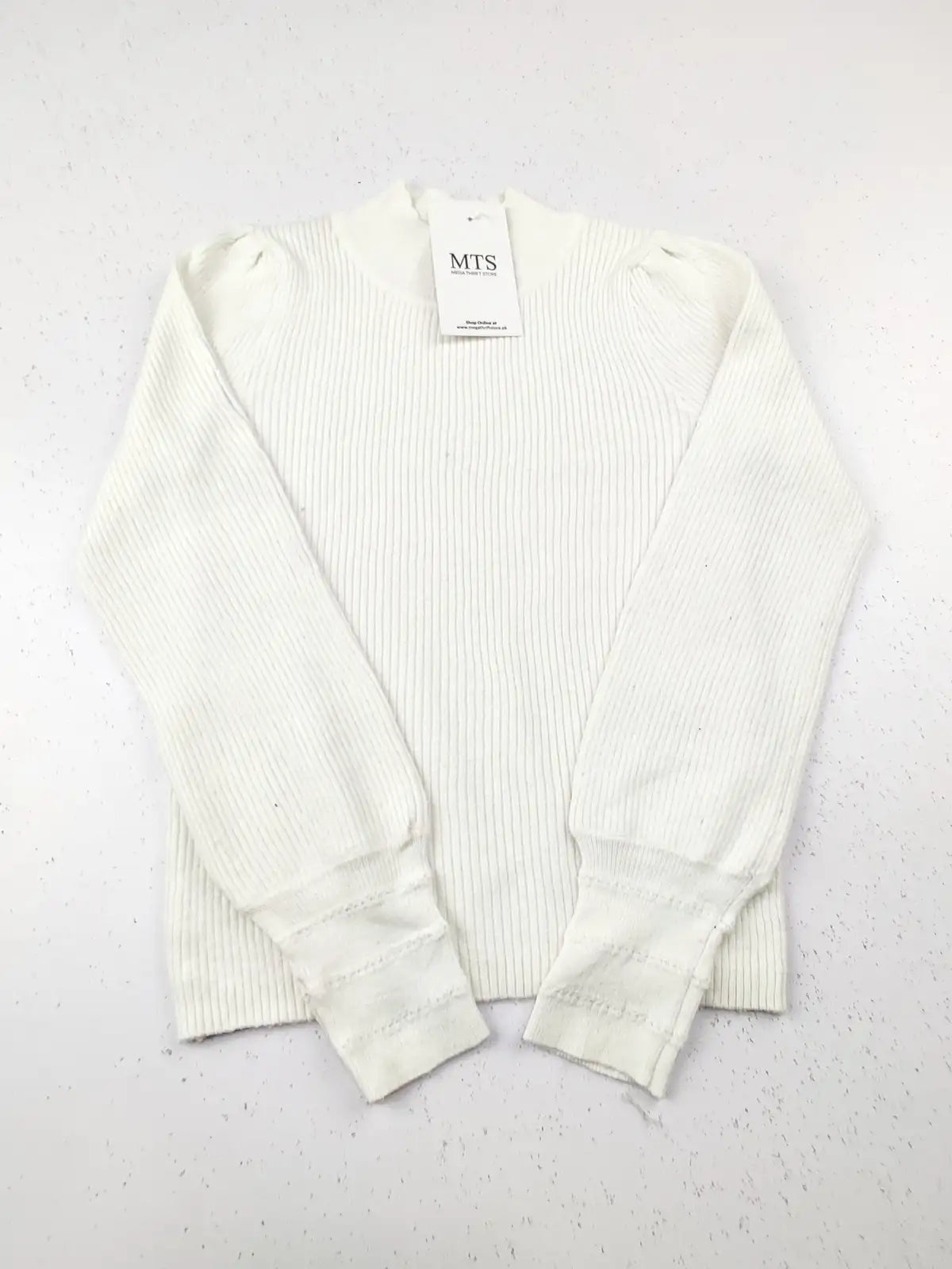 Buy online pre-used pre-loved 100% authentic & Original branded Dunnes Stores (KWG-5787) available in Pakistan. Top international brands avilable.