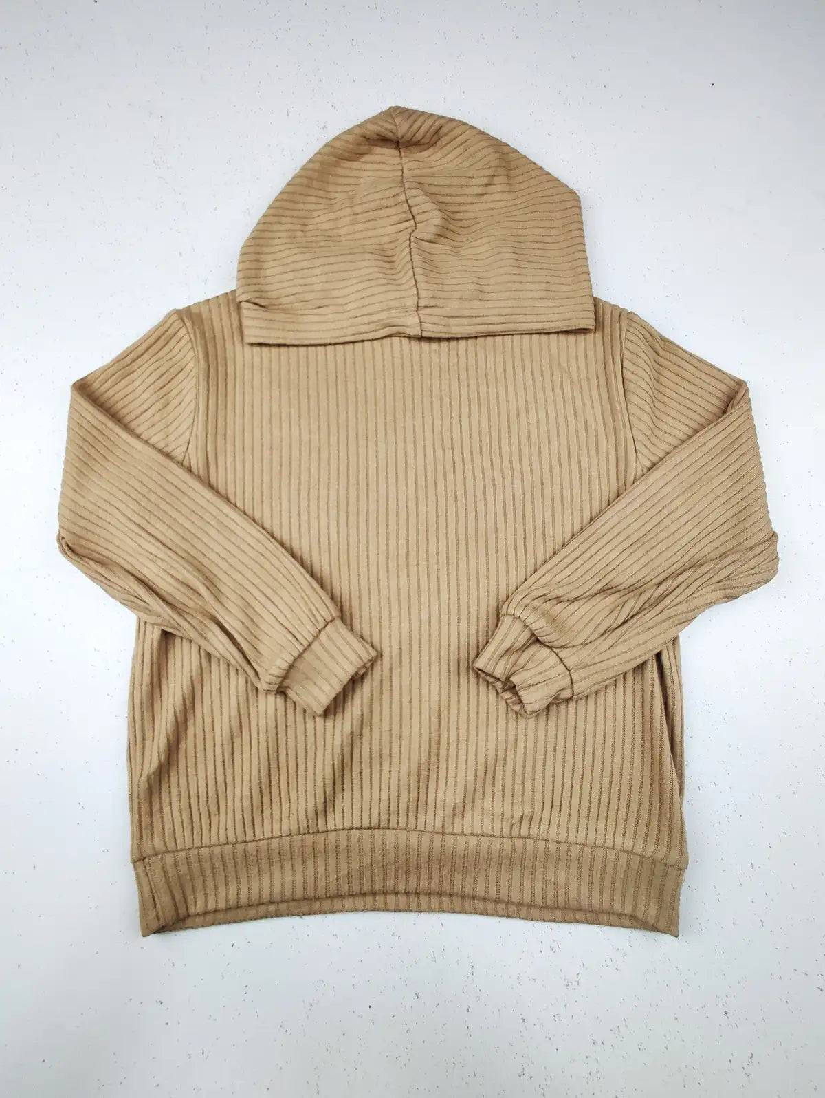 Buy online pre-used pre-loved 100% authentic & Original branded H&M (KWG-5839) available in Pakistan. Top international brands avilable.