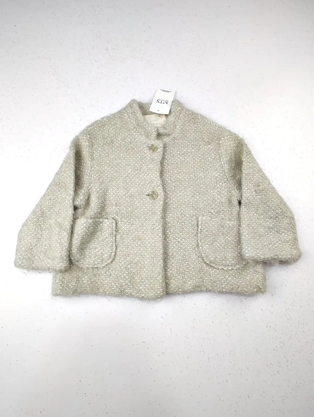 Buy online pre-used pre-loved 100% authentic & Original branded Zara (KWG-5867) available in Pakistan. Top international brands avilable.