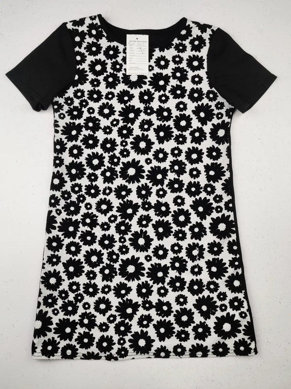 Buy online pre-used pre-loved 100% authentic & Original branded Dunnes Stores (KWG-6293) available in Pakistan. Top international brands avilable.