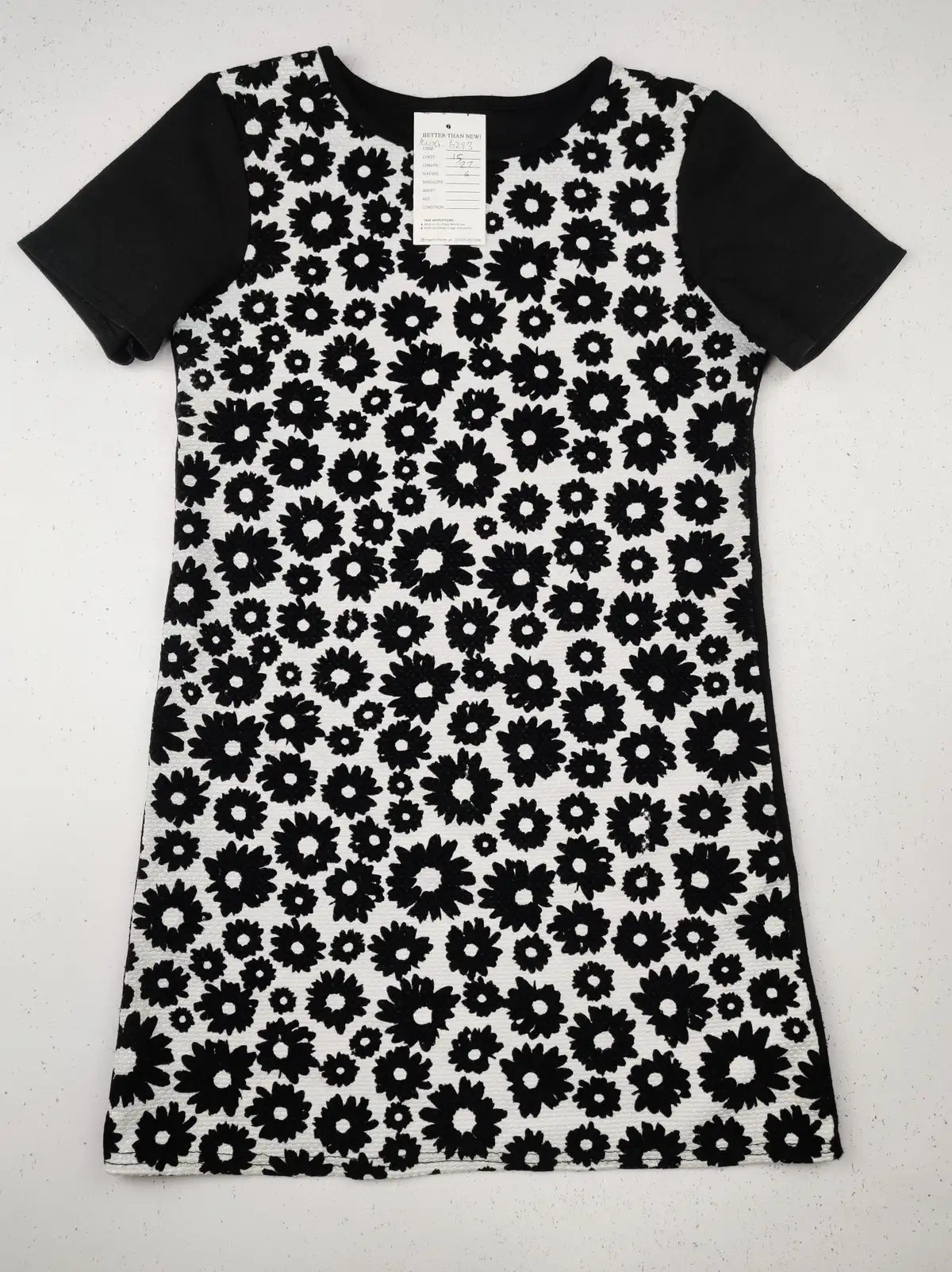 Buy online pre-used pre-loved 100% authentic & Original branded Dunnes Stores (KWG-6293) available in Pakistan. Top international brands avilable.