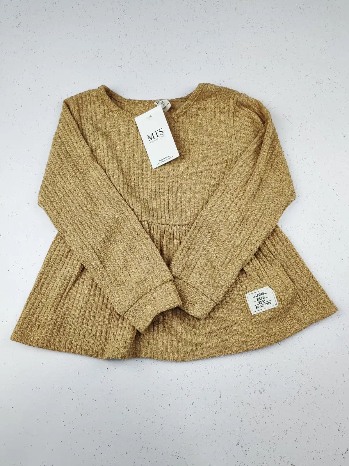 Buy online pre-used pre-loved 100% authentic & Original branded Shein (KWG-6322) available in Pakistan. Top international brands avilable.