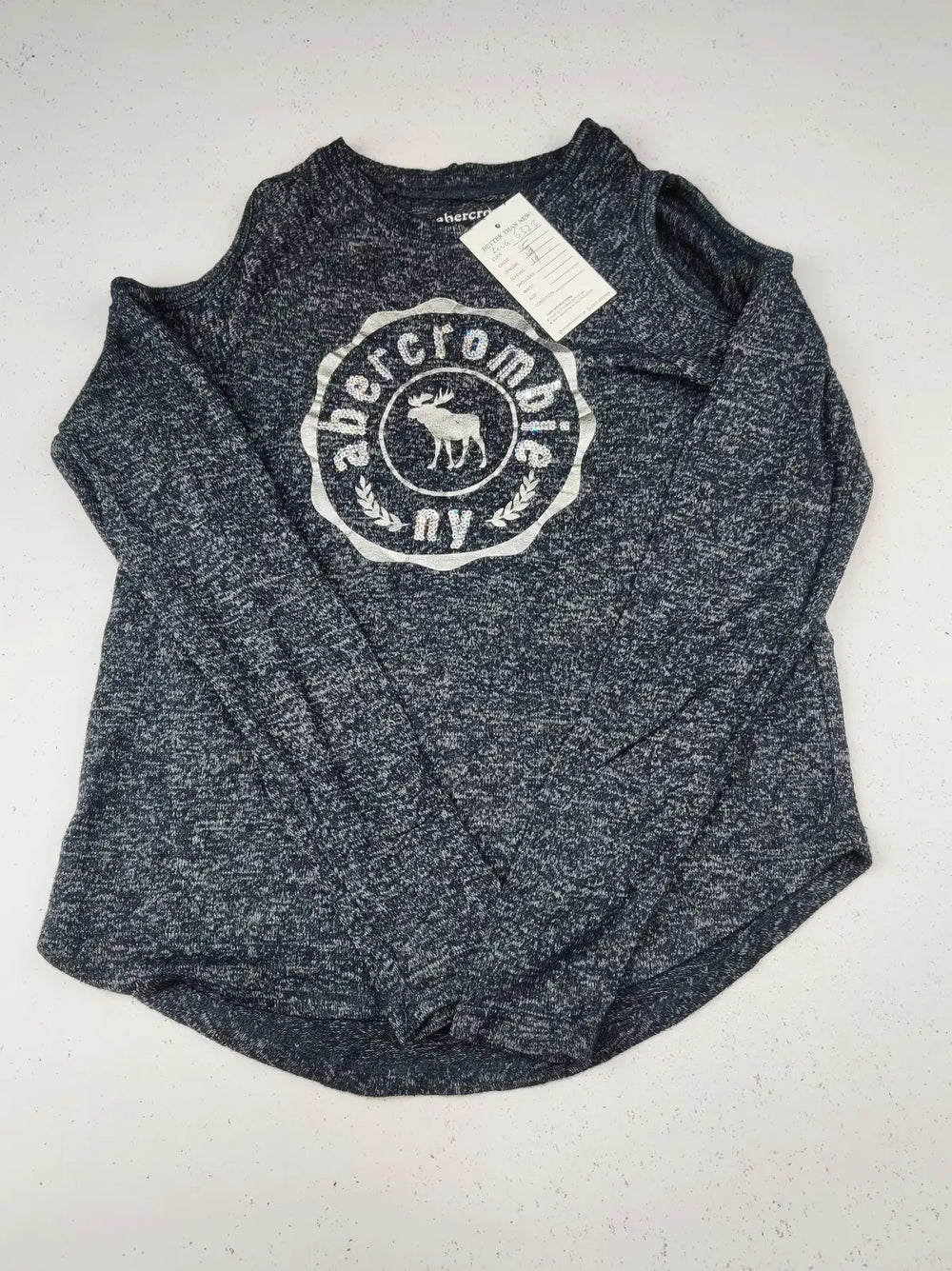 Buy online pre-used pre-loved 100% authentic & Original branded Abercrombie (KWG-6323) available in Pakistan. Top international brands avilable.