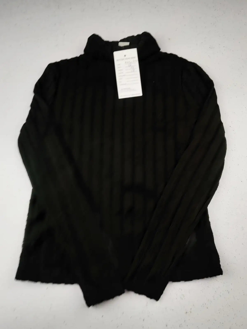 Buy online pre-used pre-loved 100% authentic & Original branded Shein (KWG-6357) available in Pakistan. Top international brands avilable.