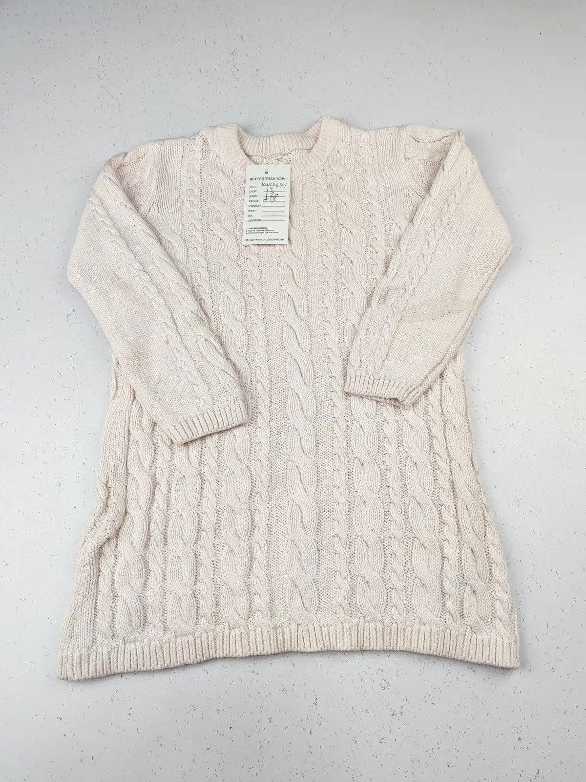 Buy online pre-used pre-loved 100% authentic & Original branded Marks And Spencer (KWG-6365) available in Pakistan. Top international brands avilable.