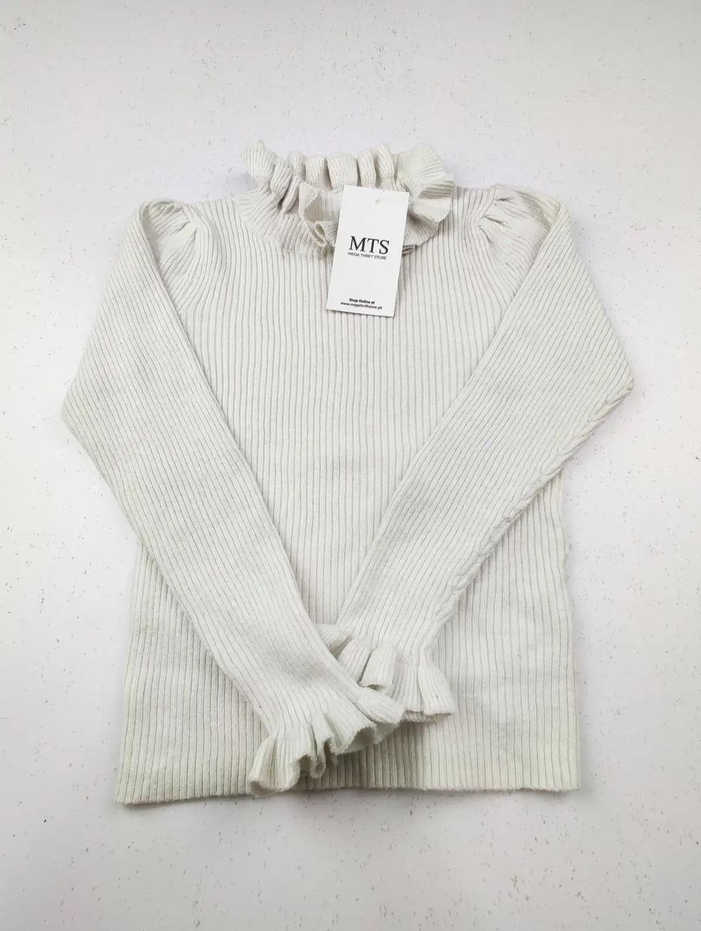 Buy online pre-used pre-loved 100% authentic & Original branded Dunnes S (KWG-6380) available in Pakistan. Top international brands avilable.