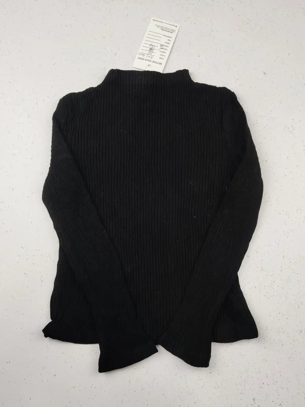 Buy online pre-used pre-loved 100% authentic & Original branded Unknown Brand (KWG-6404) available in Pakistan. Top international brands avilable.