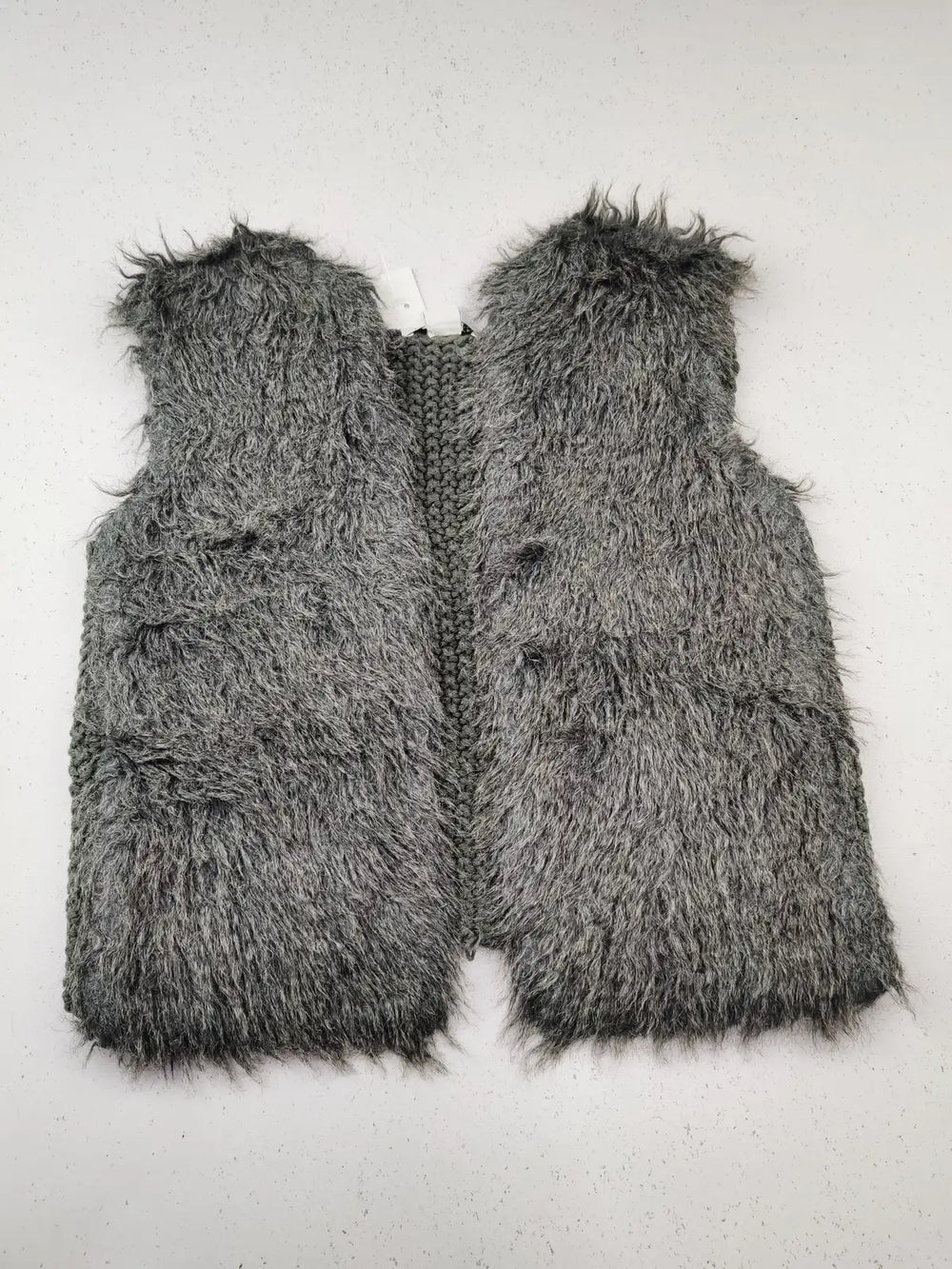 Buy online pre-used pre-loved 100% authentic & Original branded Primark (KWG-6412) available in Pakistan. Top international brands avilable.