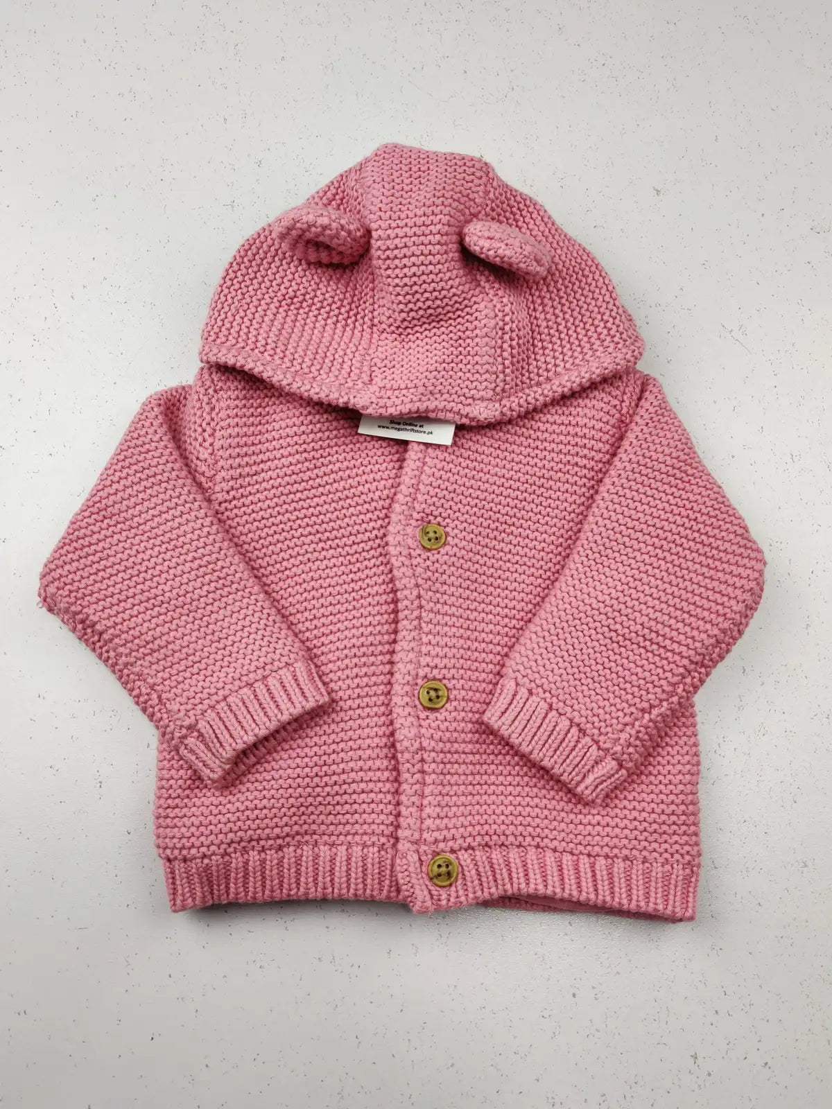 Buy online pre-used pre-loved 100% authentic & Original branded Marks And Spencer (KWG-6432) available in Pakistan. Top international brands avilable.