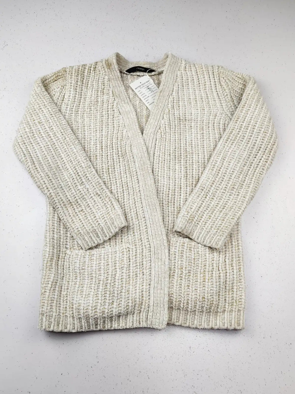 Buy online pre-used pre-loved 100% authentic & Original branded George (KWG-6475) available in Pakistan. Top international brands avilable.