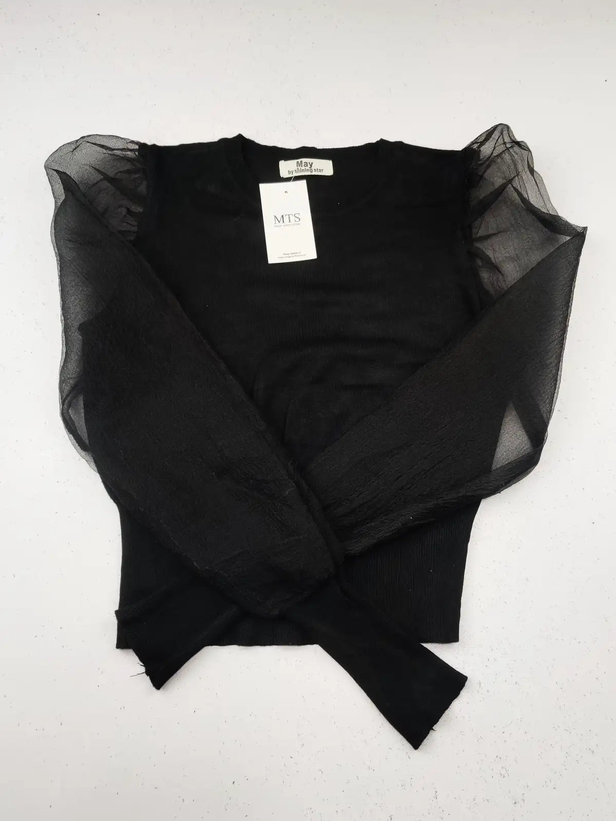 Buy online pre-used pre-loved 100% authentic & Original branded Shining Star (KWG-6568) available in Pakistan. Top international brands avilable.