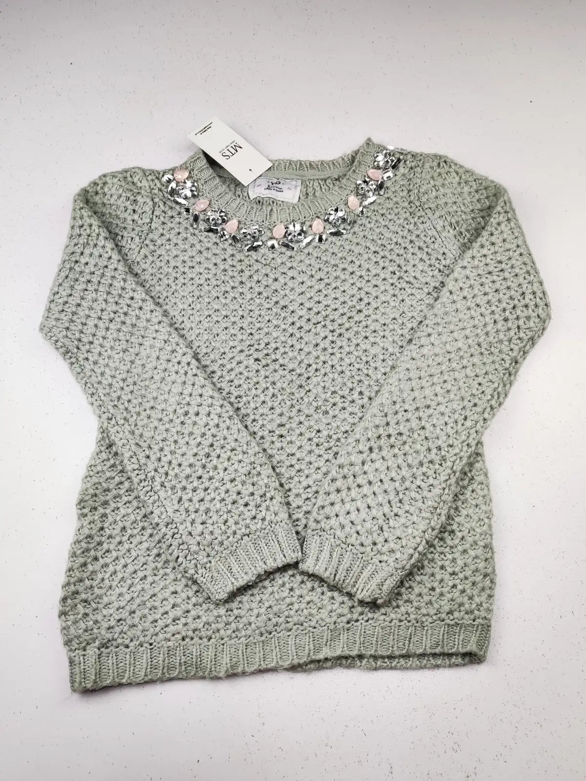 Buy online pre-used pre-loved 100% authentic & Original branded Yd (KWG-6612) available in Pakistan. Top international brands avilable.