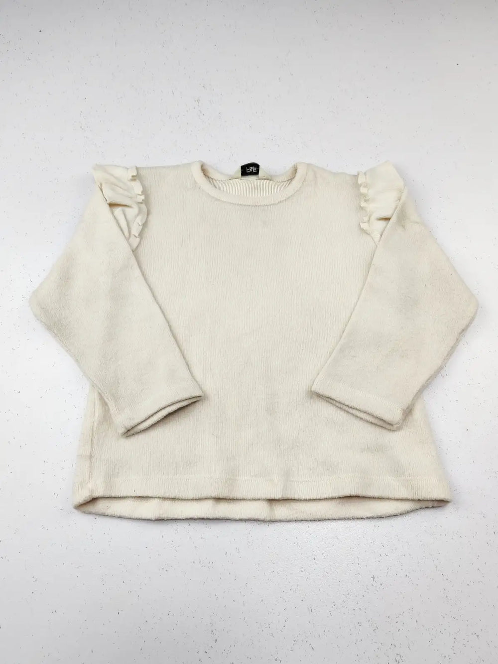 Buy online pre-used pre-loved 100% authentic & Original branded F&F (KWG-6620) available in Pakistan. Top international brands avilable.