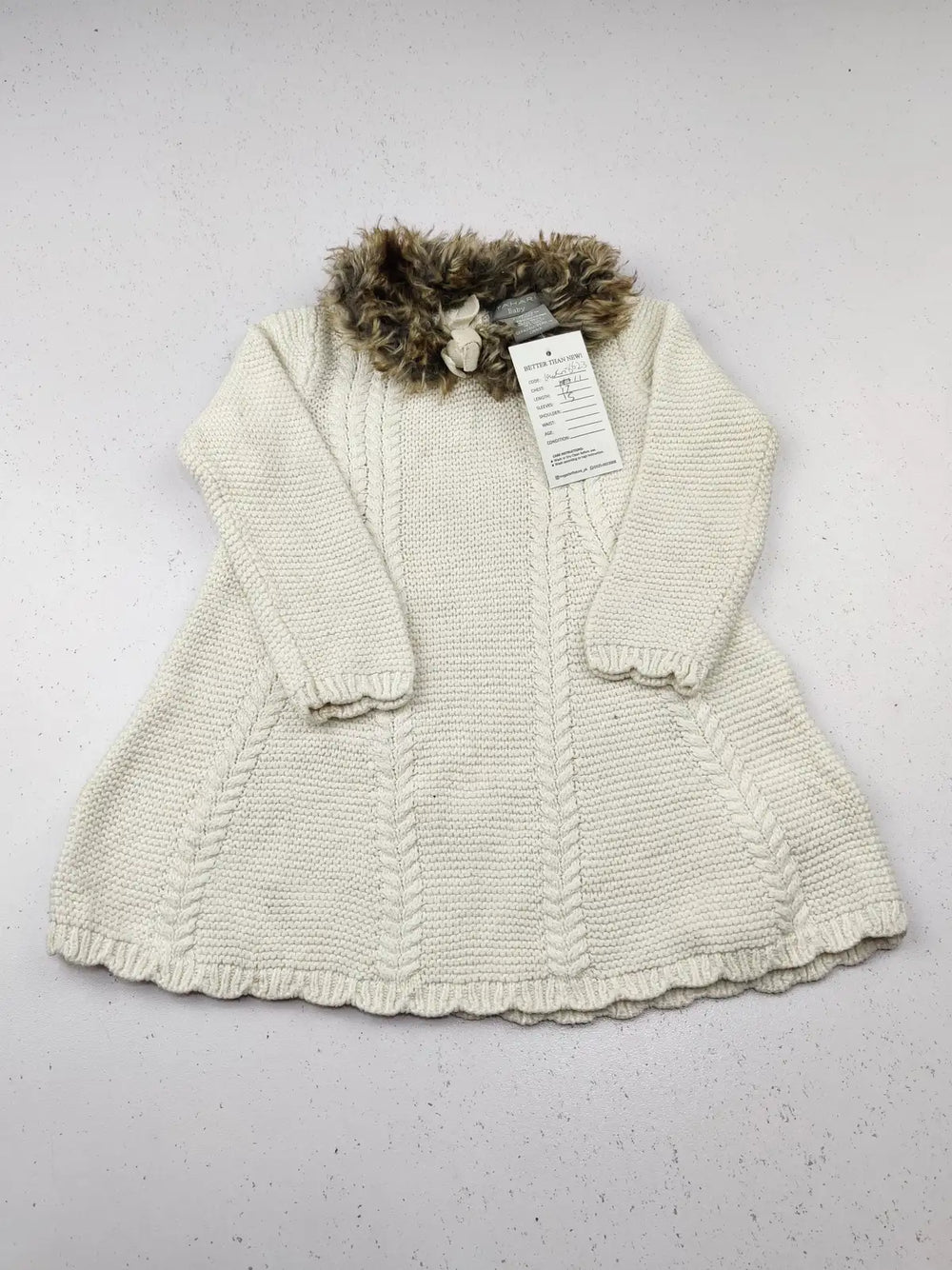 Buy online pre-used pre-loved 100% authentic & Original branded Tahari (KWG-6623) available in Pakistan. Top international brands avilable.