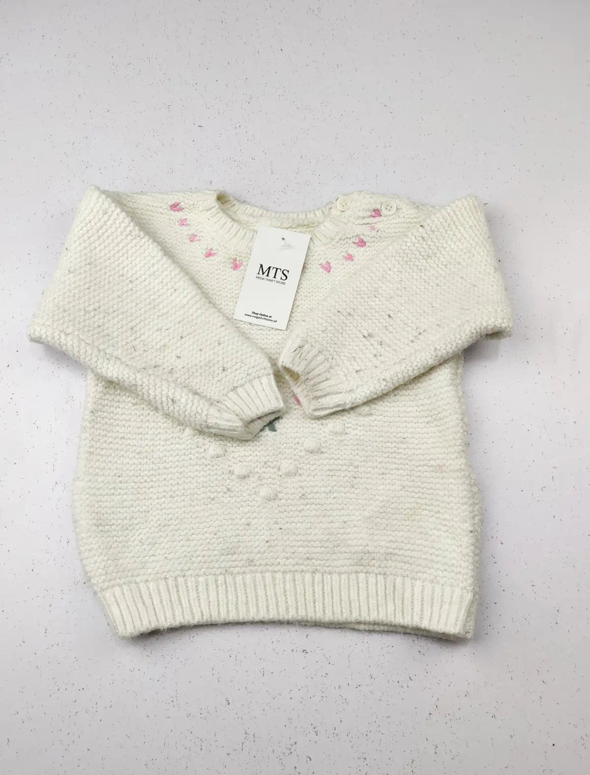 Buy online pre-used pre-loved 100% authentic & Original branded Dunnes Stores (KWG-6696) available in Pakistan. Top international brands avilable.