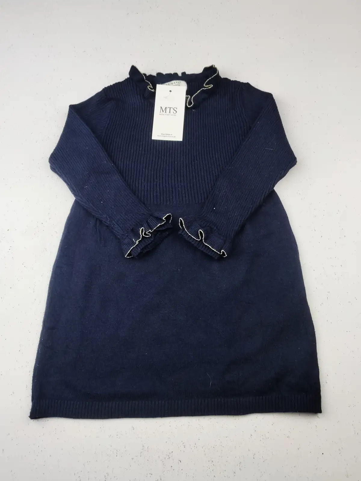 Buy online pre-used pre-loved 100% authentic & Original branded Primark (KWG-6710) available in Pakistan. Top international brands avilable.