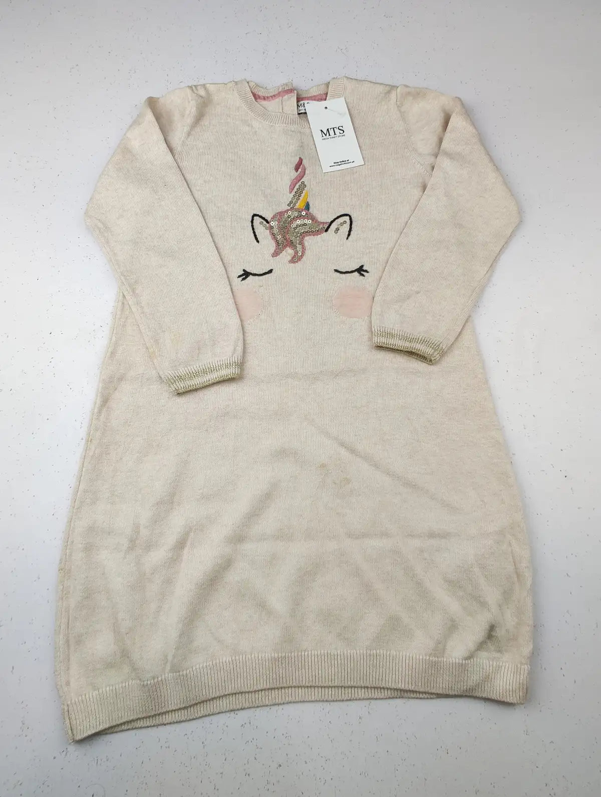 Buy online pre-used pre-loved 100% authentic & Original branded Marks & Spencer (KWG-6727) available in Pakistan. Top international brands avilable.