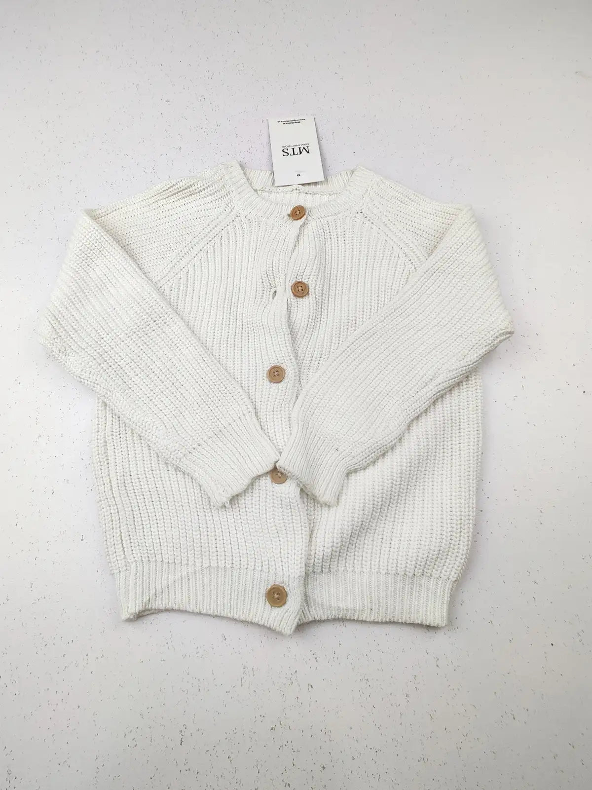 Buy online pre-used pre-loved 100% authentic & Original branded Nutmeg (KWG-6735) available in Pakistan. Top international brands avilable.