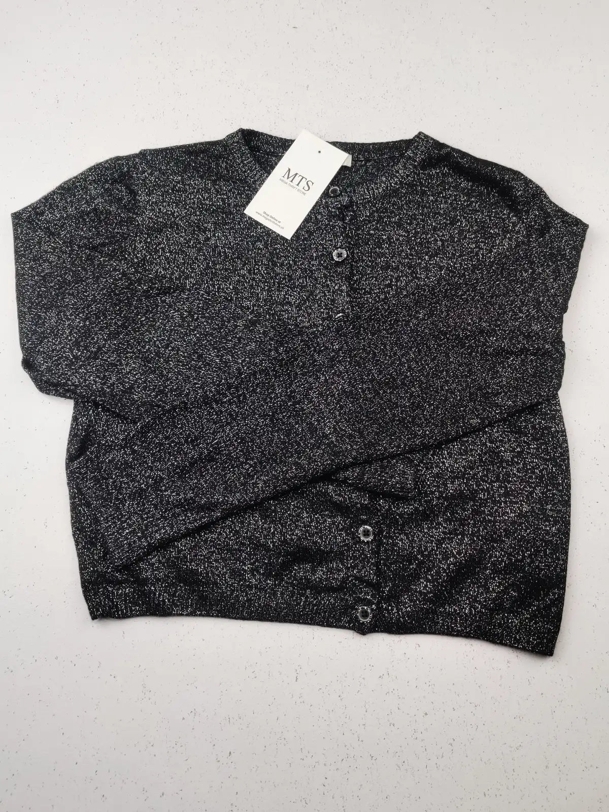 Buy online pre-used pre-loved 100% authentic & Original branded Marks & Spencer (KWG-6737) available in Pakistan. Top international brands avilable.