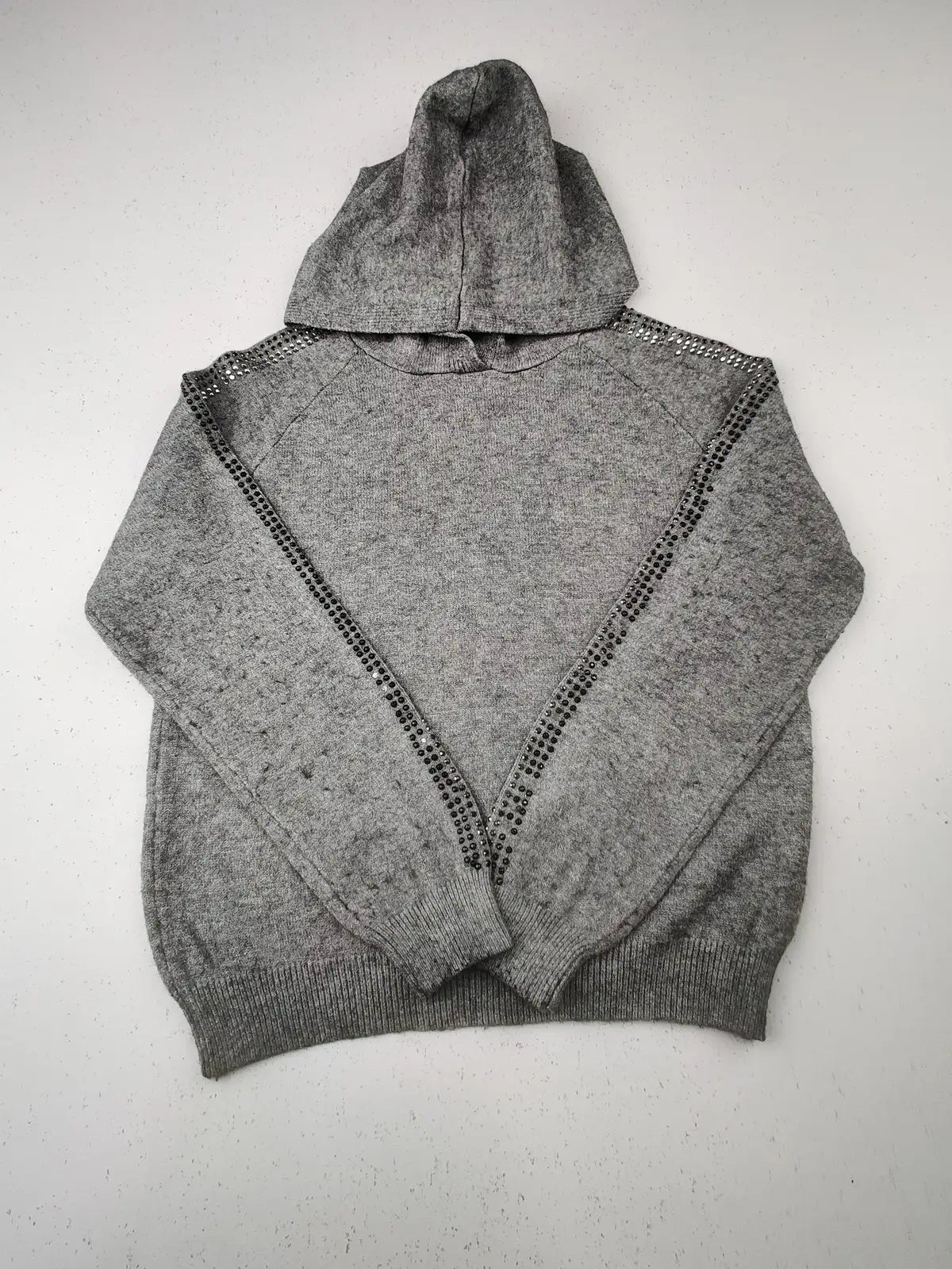 Buy online pre-used pre-loved 100% authentic & Original branded Primark (KWG-6774) available in Pakistan. Top international brands avilable.