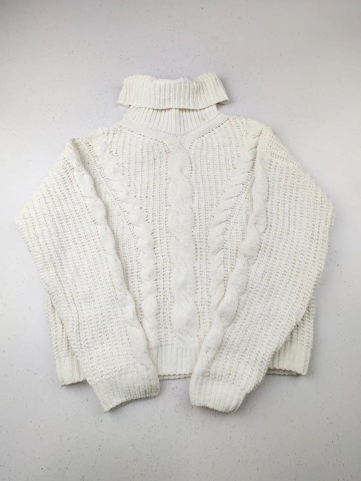 Buy online pre-used pre-loved 100% authentic & Original branded Primark (KWG-6818) available in Pakistan. Top international brands avilable.