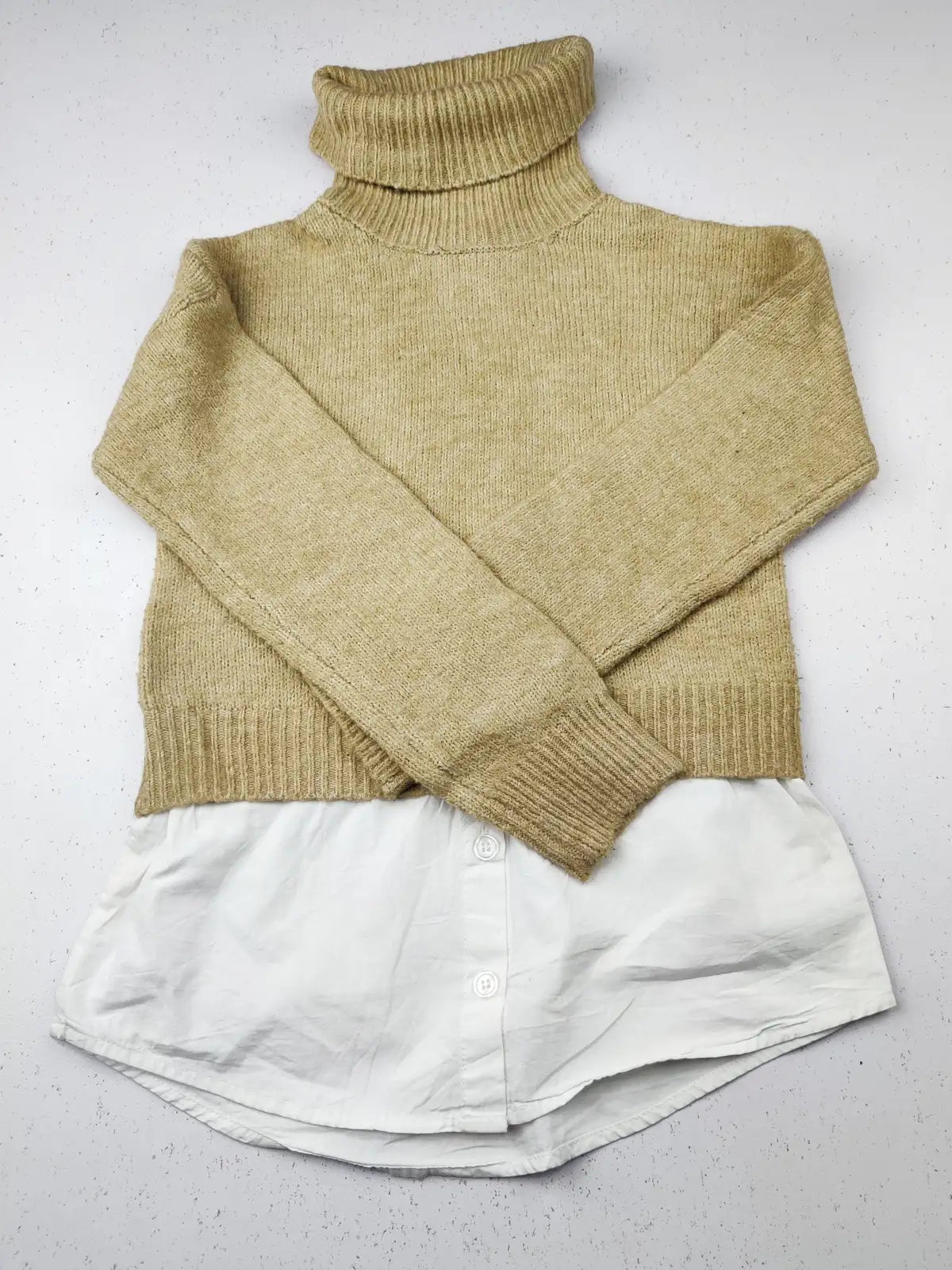 Buy online pre-used pre-loved 100% authentic & Original branded Primark (KWG-6835) available in Pakistan. Top international brands avilable.