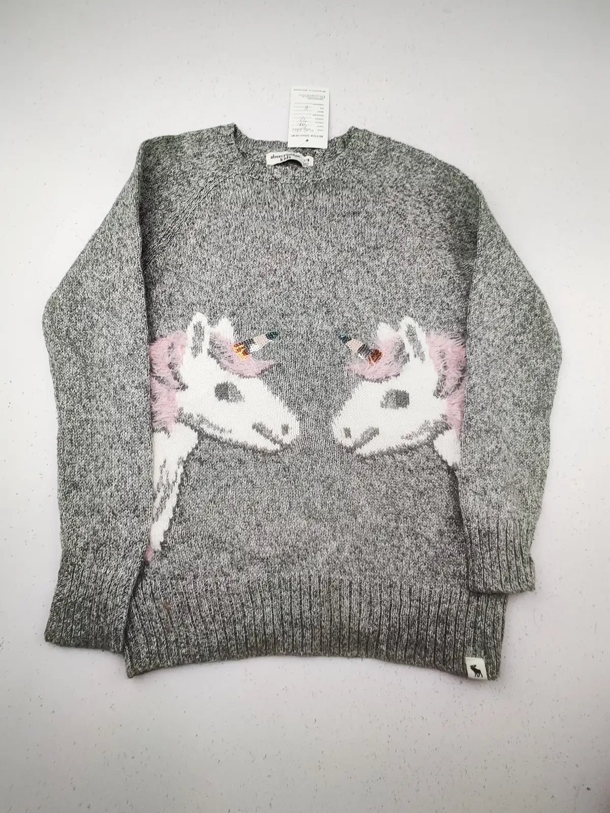 Buy online pre-used pre-loved 100% authentic & Original branded Abercrombie (KWG-6922) available in Pakistan. Top international brands avilable.