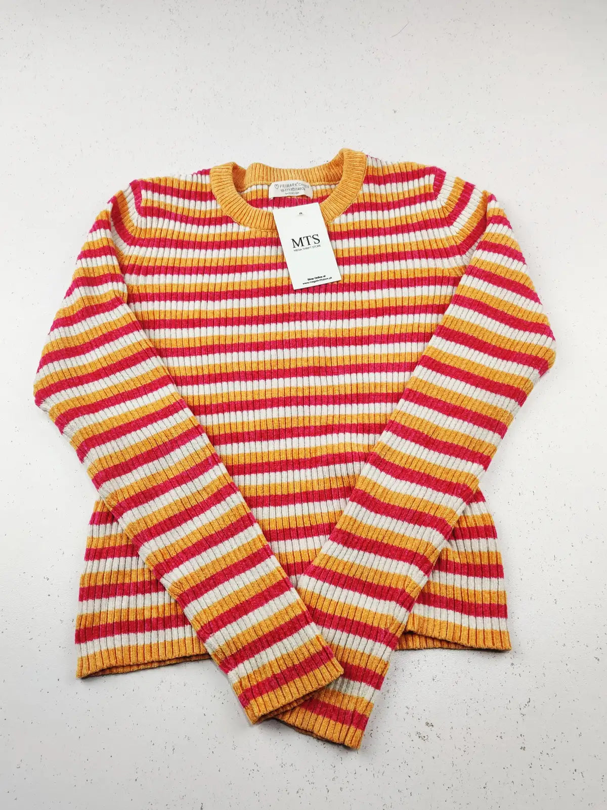 Buy online pre-used pre-loved 100% authentic & Original branded Primark (KWG-6958) available in Pakistan. Top international brands avilable.