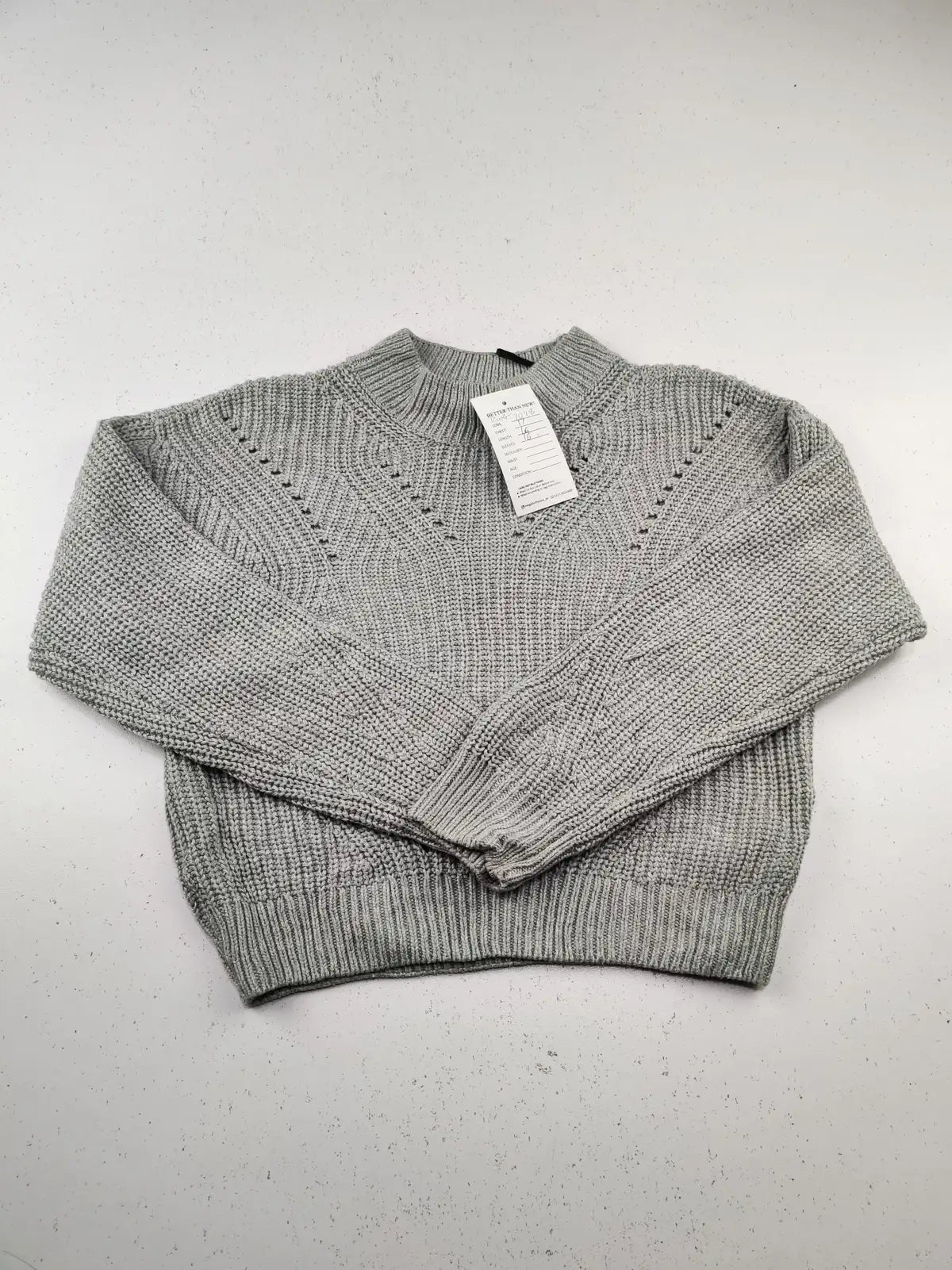 Buy online pre-used pre-loved 100% authentic & Original branded H&M (KWG-7048) available in Pakistan. Top international brands avilable.