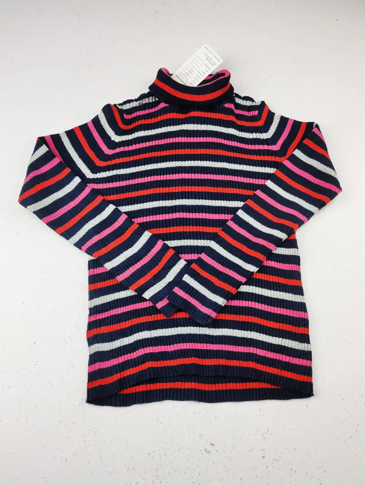 Buy online pre-used pre-loved 100% authentic & Original branded Bluezoo (KWG-7126) available in Pakistan. Top international brands avilable.