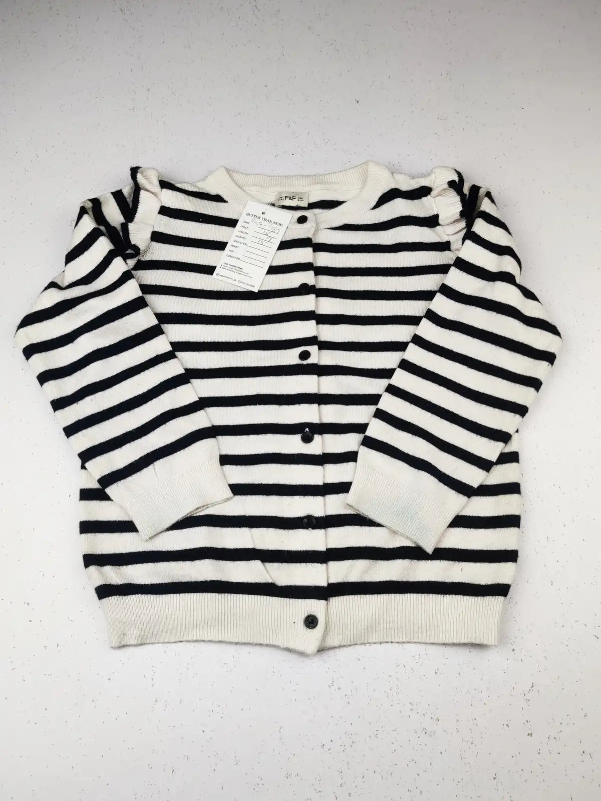 Buy online pre-used pre-loved 100% authentic & Original branded F&F (KWG-7187) available in Pakistan. Top international brands avilable.