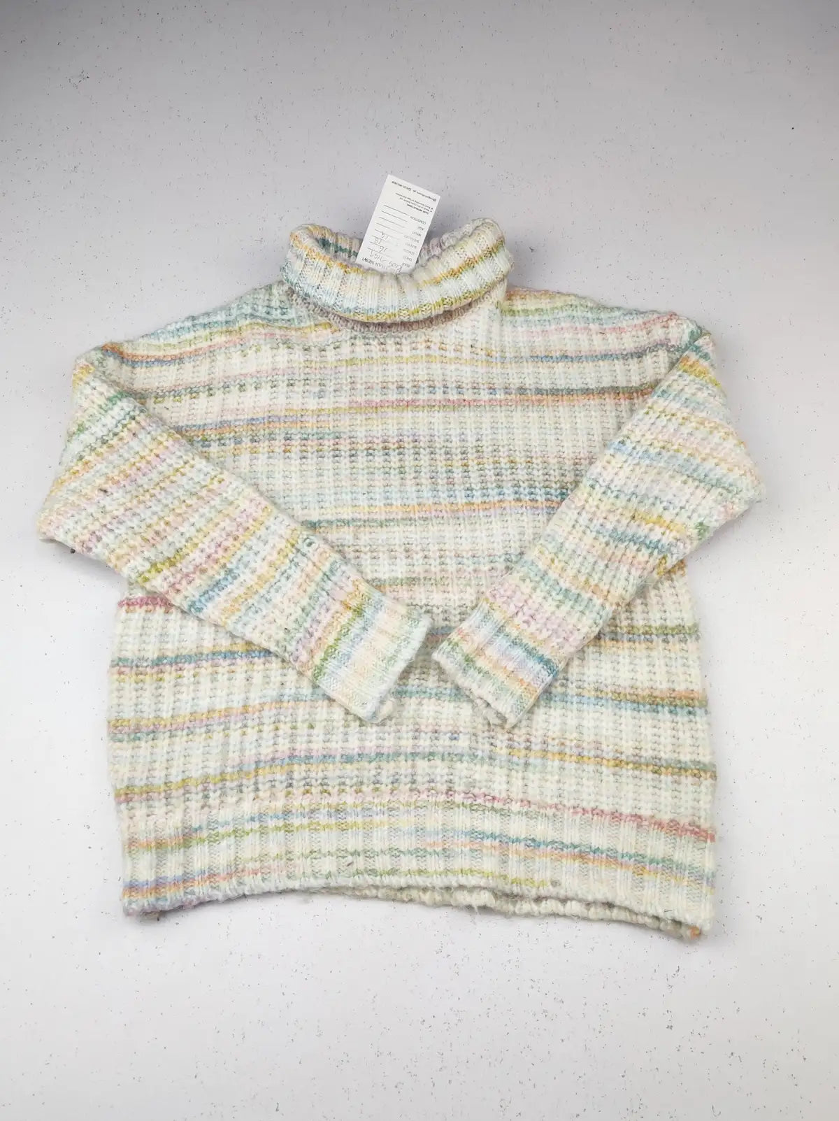 Buy online pre-used pre-loved 100% authentic & Original branded Dunnes Stores (KWG-7199) available in Pakistan. Top international brands avilable.