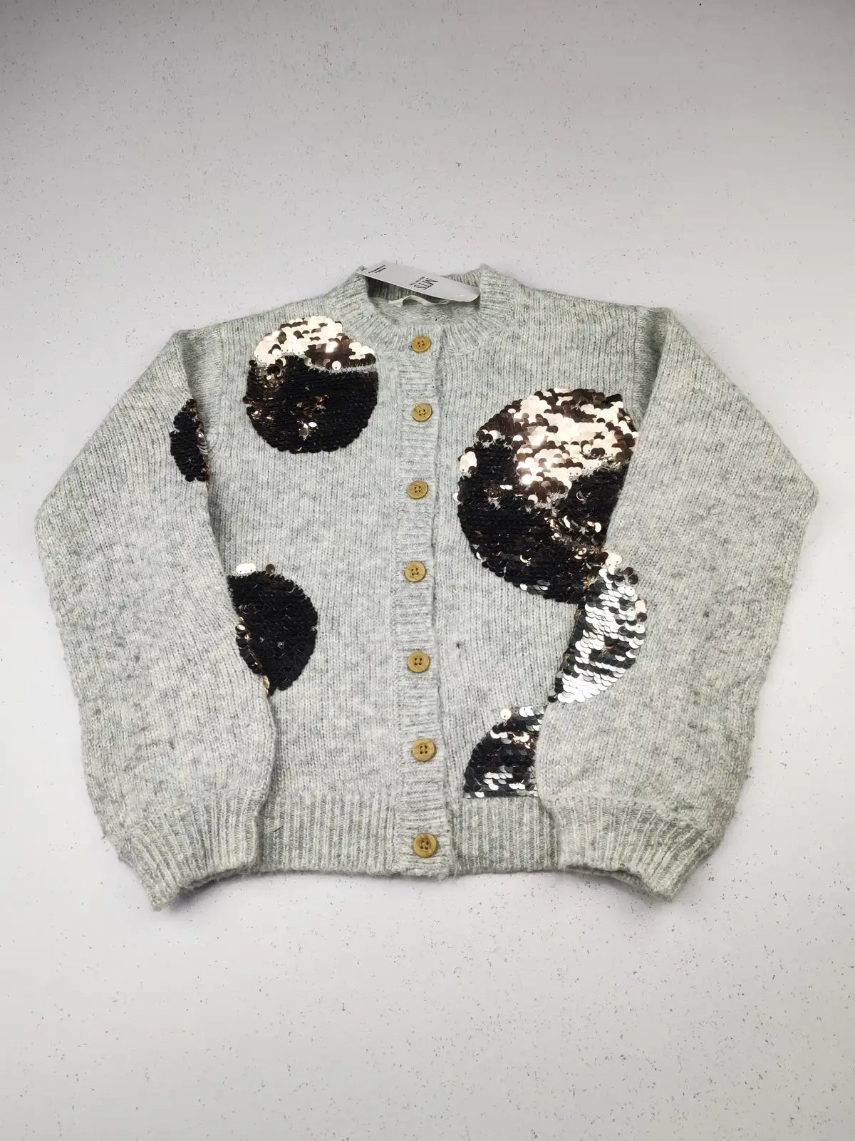Buy online pre-used pre-loved 100% authentic & Original branded Marks & Spencer (KWG-7204) available in Pakistan. Top international brands avilable.