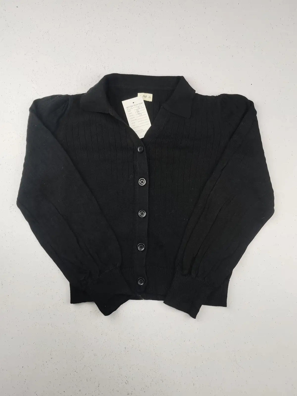 Buy online pre-used pre-loved 100% authentic & Original branded F&F (KWG-7257) available in Pakistan. Top international brands avilable.