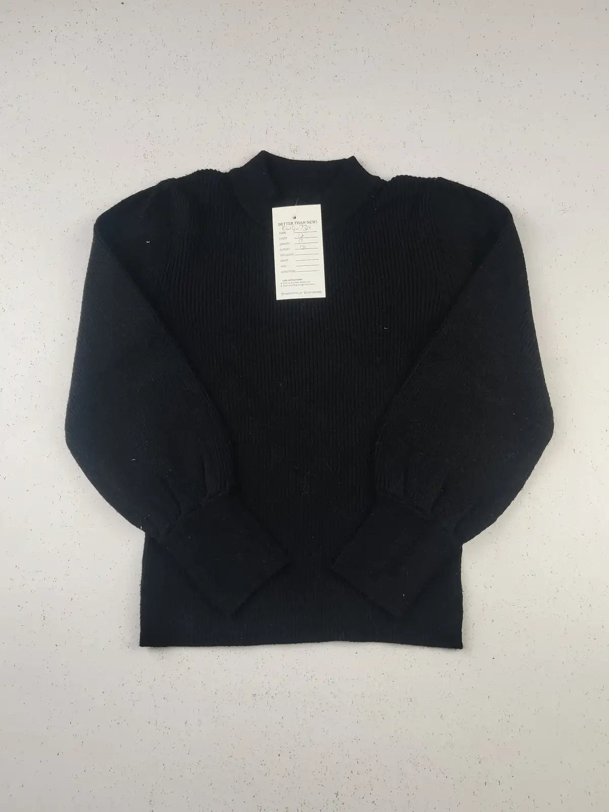 Buy online pre-used pre-loved 100% authentic & Original branded F&F (KWG-7311) available in Pakistan. Top international brands avilable.