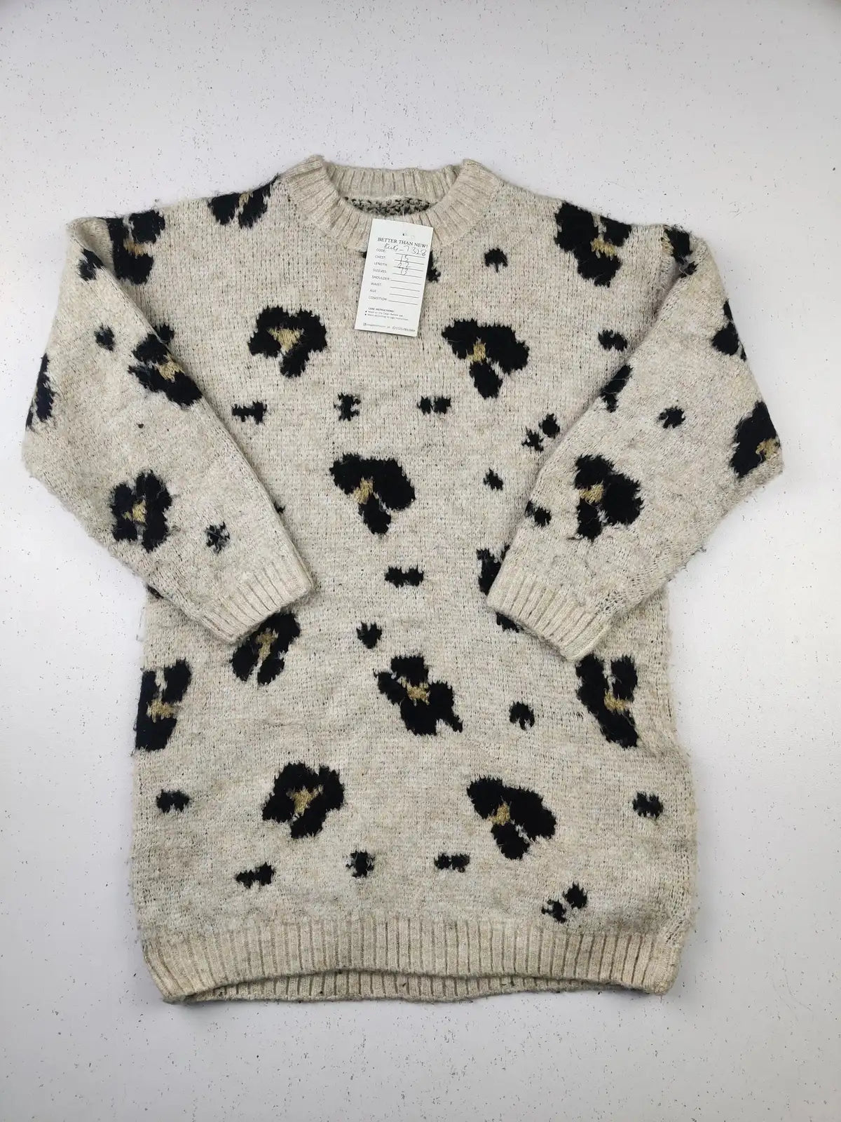 Buy online pre-used pre-loved 100% authentic & Original branded Unknown Brand (KWG-7328) available in Pakistan. Top international brands avilable.