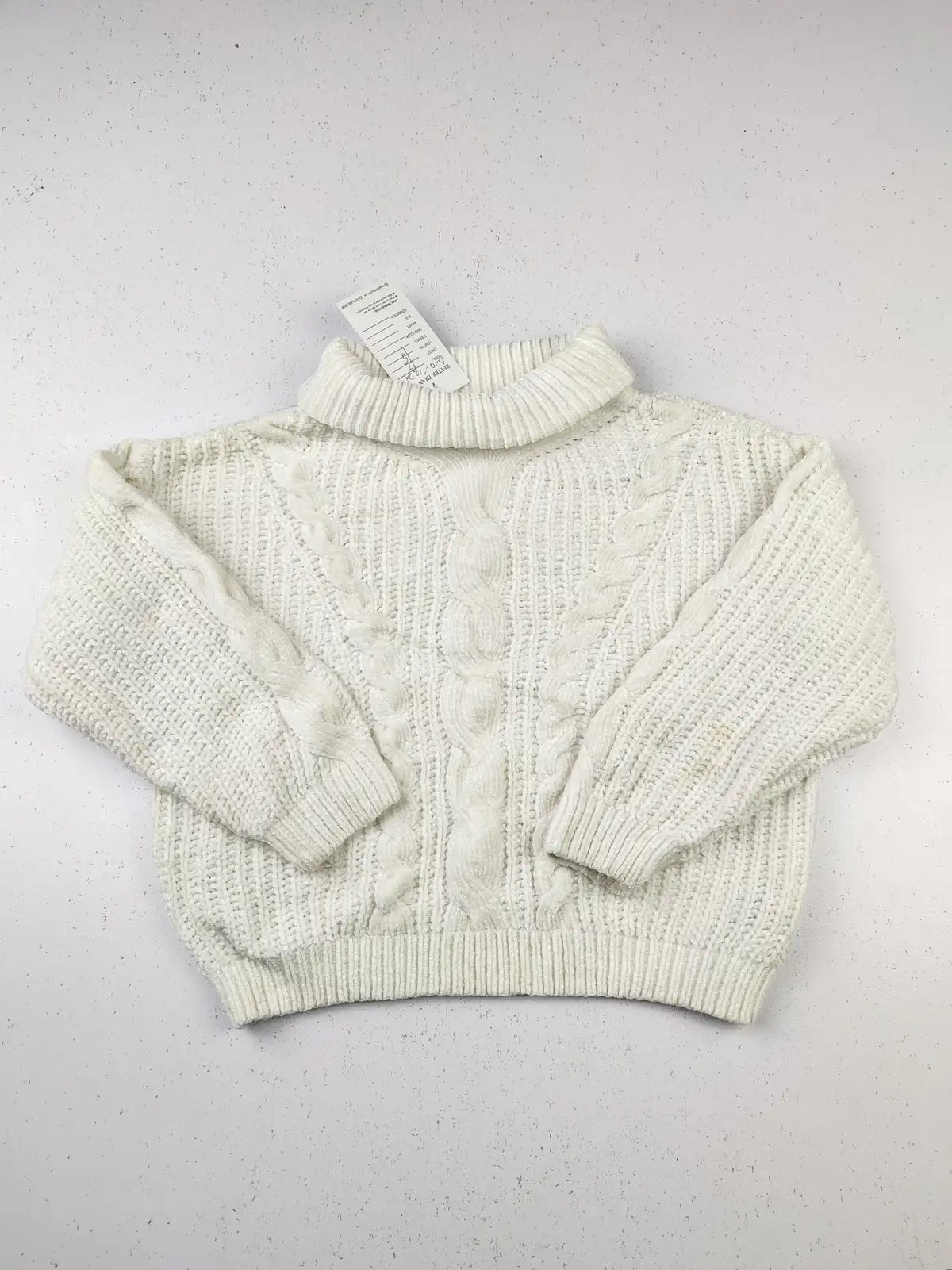 Buy online pre-used pre-loved 100% authentic & Original branded Primark (KWG-7329) available in Pakistan. Top international brands avilable.