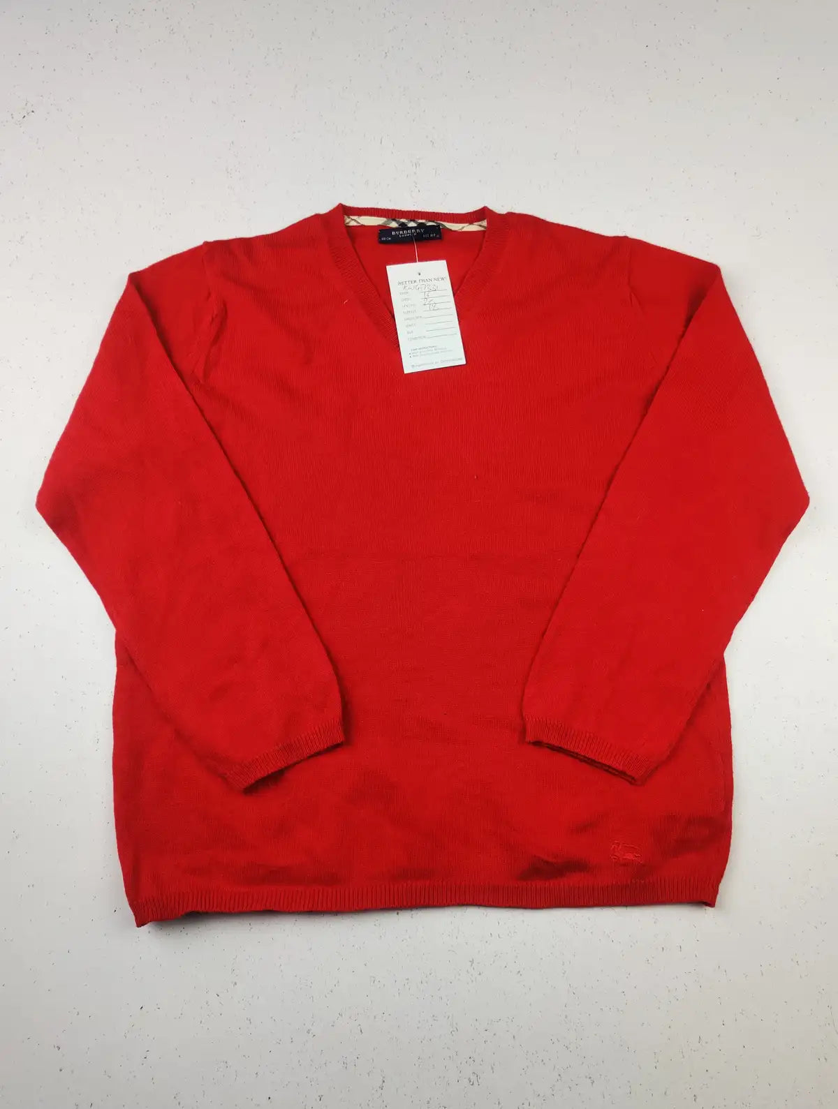 Buy online pre-used pre-loved 100% authentic & Original branded Burberry (KWG-7331) available in Pakistan. Top international brands avilable.