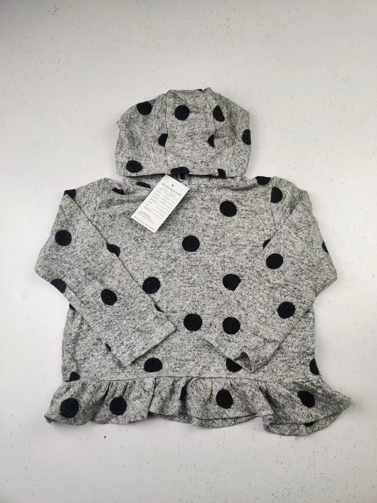 Buy online pre-used pre-loved 100% authentic & Original branded F&F (KWG-7369) available in Pakistan. Top international brands avilable.