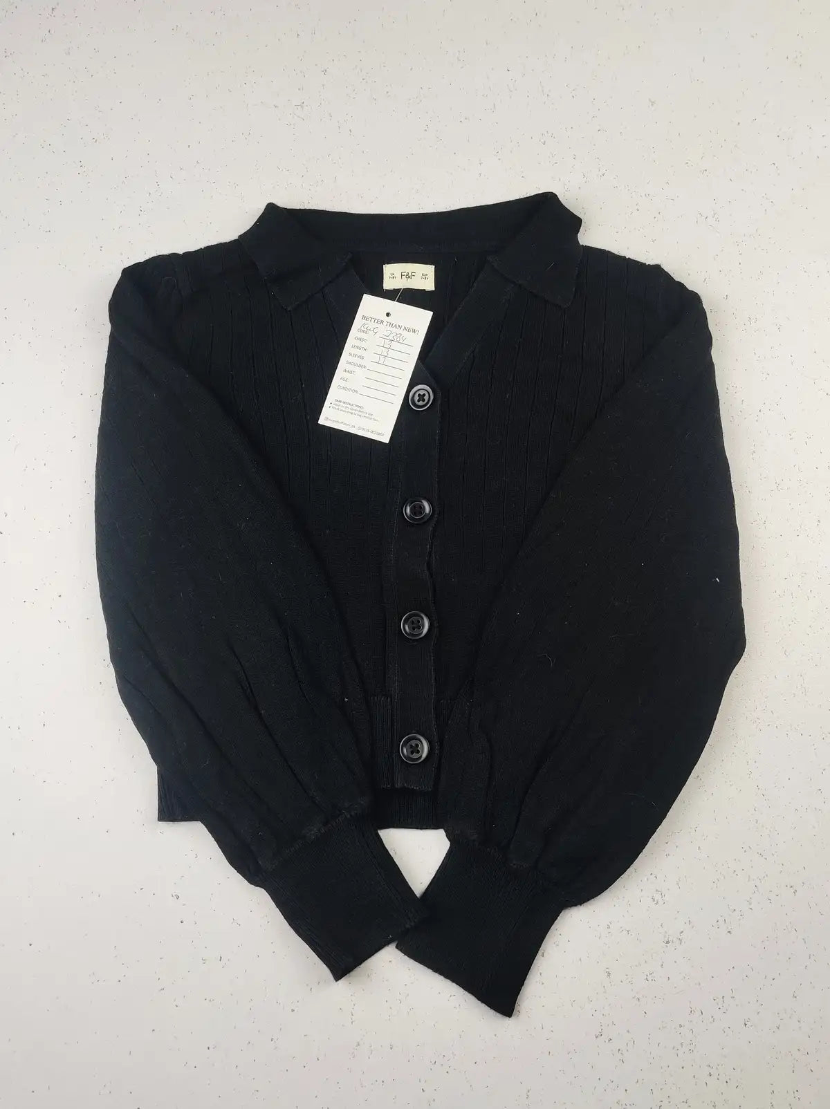 Buy online pre-used pre-loved 100% authentic & Original branded F&F (KWG-7384) available in Pakistan. Top international brands avilable.