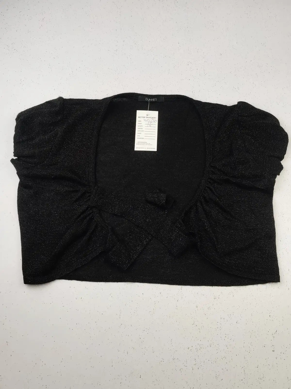 Buy online pre-used pre-loved 100% authentic & Original branded Dunnes Stores (KWG-7523) available in Pakistan. Top international brands avilable.