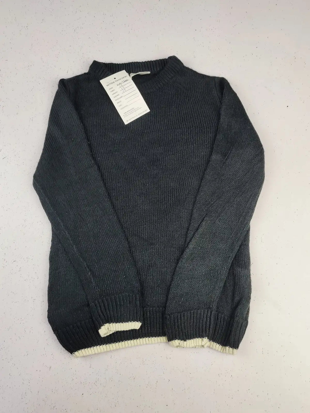 Buy online pre-used pre-loved 100% authentic & Original branded H&M (KWG-7666) available in Pakistan. Top international brands avilable.