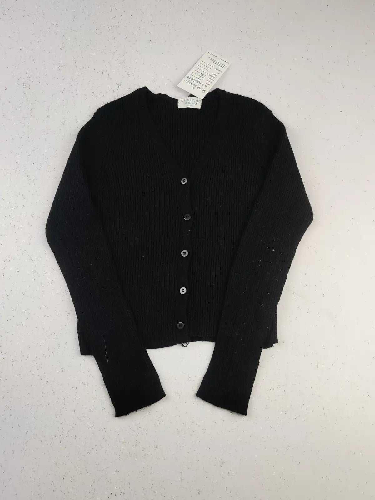 Buy online pre-used pre-loved 100% authentic & Original branded Primark (KWG-7740) available in Pakistan. Top international brands avilable.