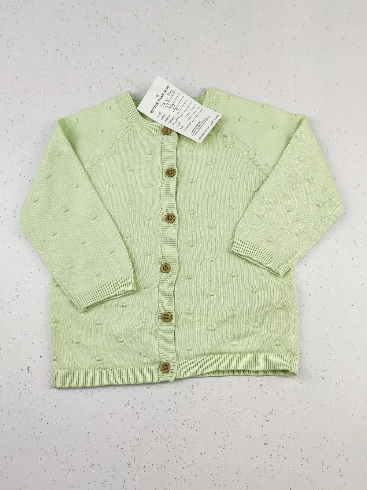 Buy online pre-used pre-loved 100% authentic & Original branded Marks & Spencer (KWG-7993) available in Pakistan. Top international brands avilable.