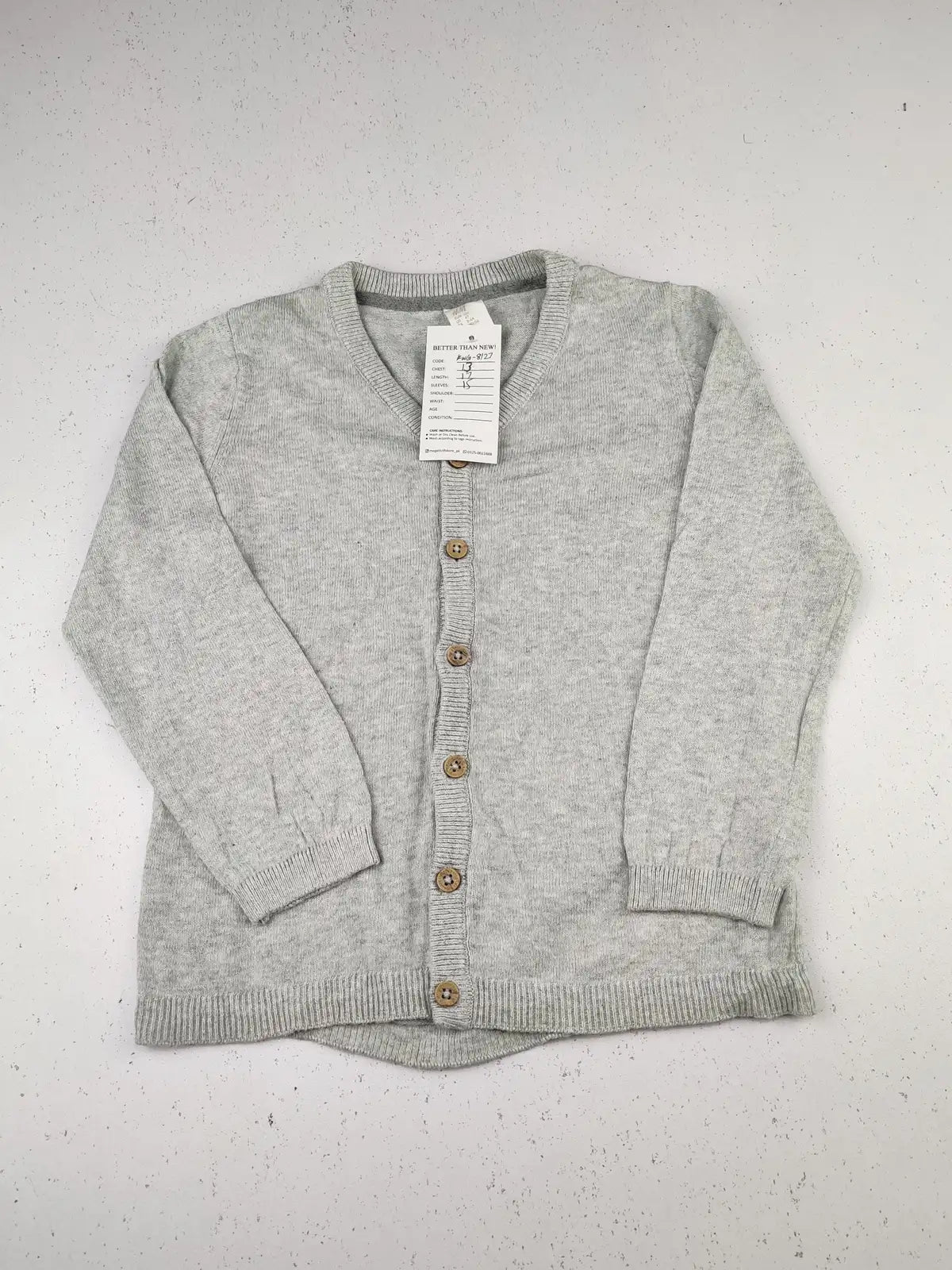 Buy online pre-used pre-loved 100% authentic & Original branded H&M (KWG-8127) available in Pakistan. Top international brands avilable.