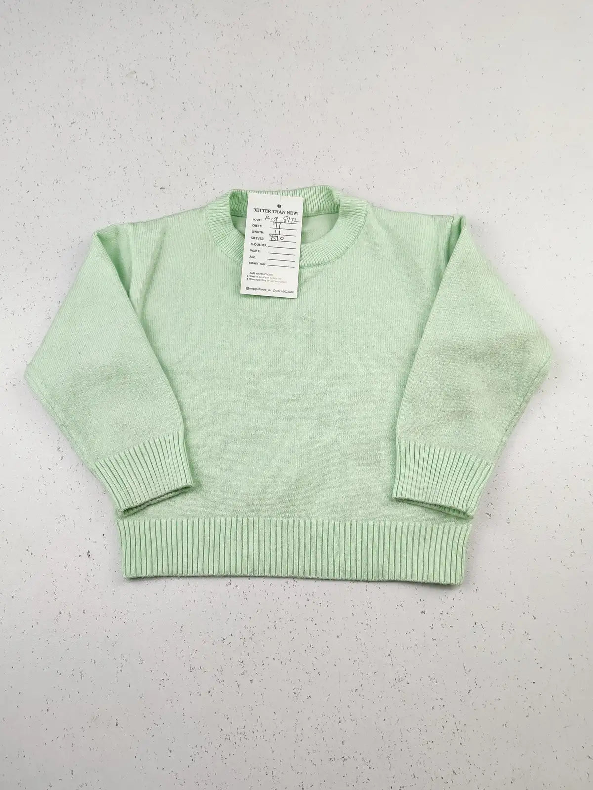 Buy online pre-used pre-loved 100% authentic & Original branded Unknown Brand (KWG-8172) available in Pakistan. Top international brands avilable.